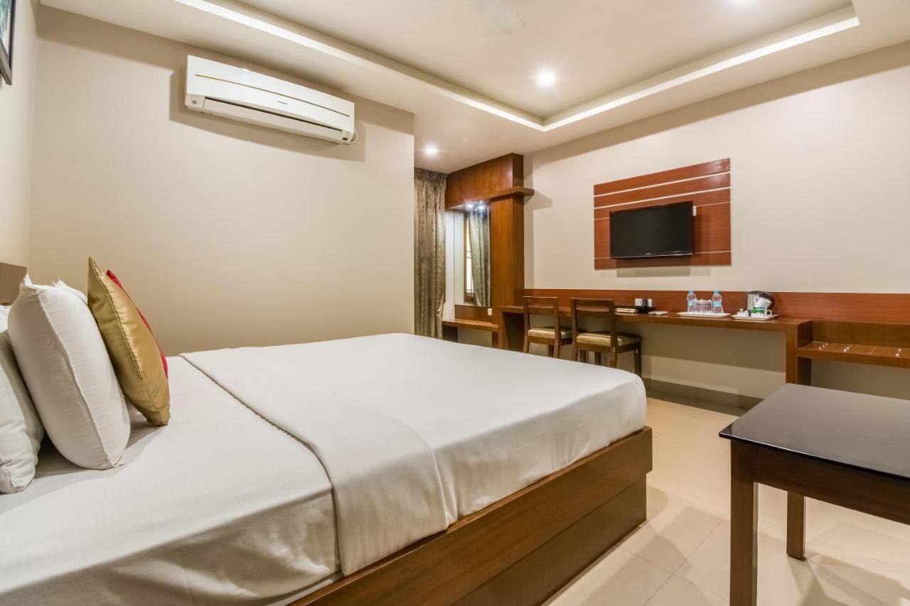 Five Elements Hotel Visákhapatnam Kültér fotó