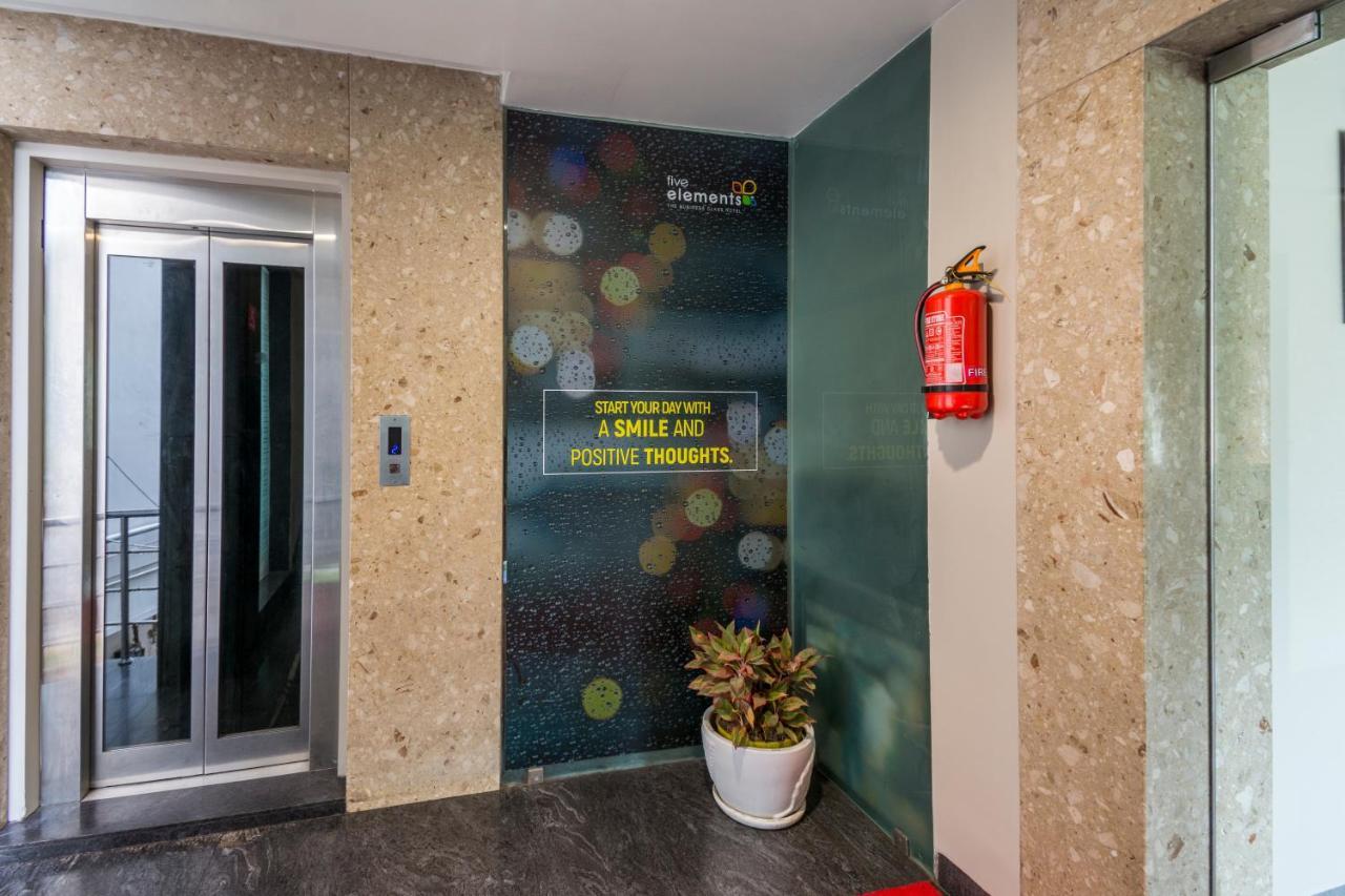 Five Elements Hotel Visákhapatnam Kültér fotó